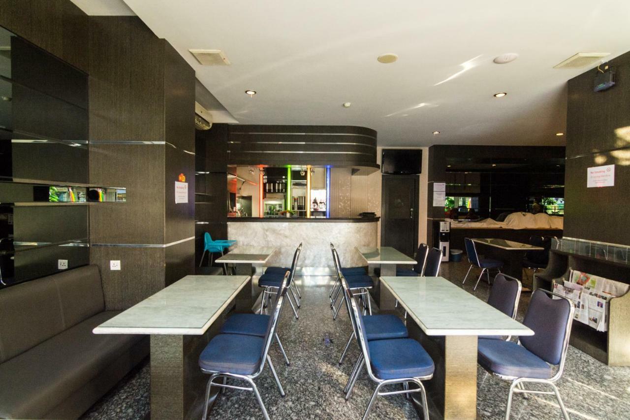 Lovina Inn - Nagoya Batam מראה חיצוני תמונה